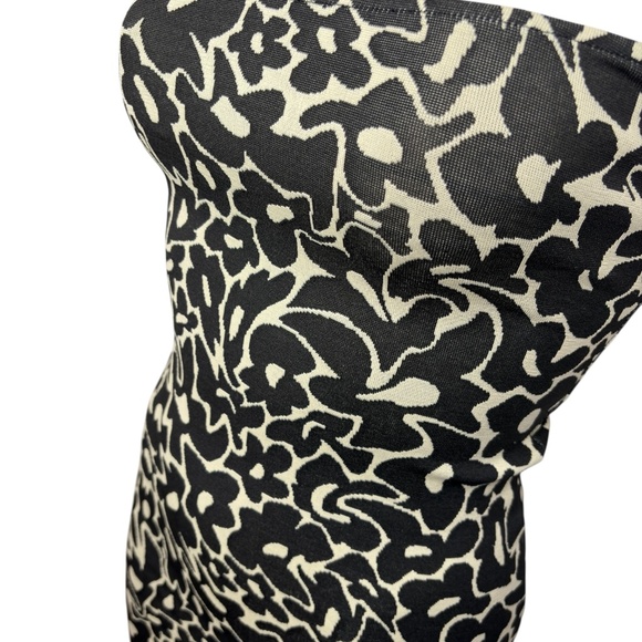 Black and Cream Patterned Slip Dress - Picture 6 of 9
